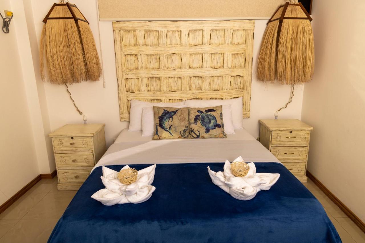 Galapagos Planet Hotel ปูแอร์โต บาเกริโซ โมเรโน ภายนอก รูปภาพ