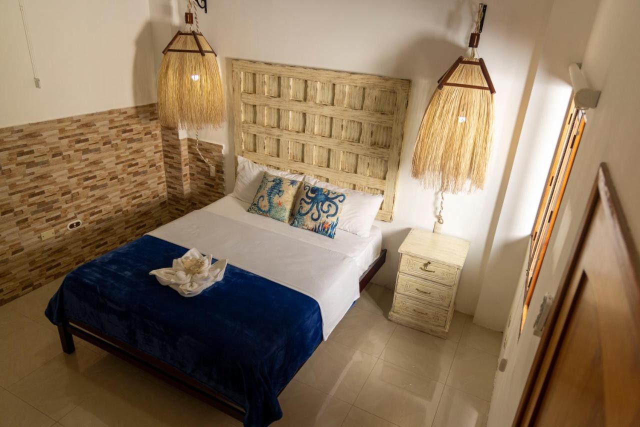 Galapagos Planet Hotel ปูแอร์โต บาเกริโซ โมเรโน ภายนอก รูปภาพ