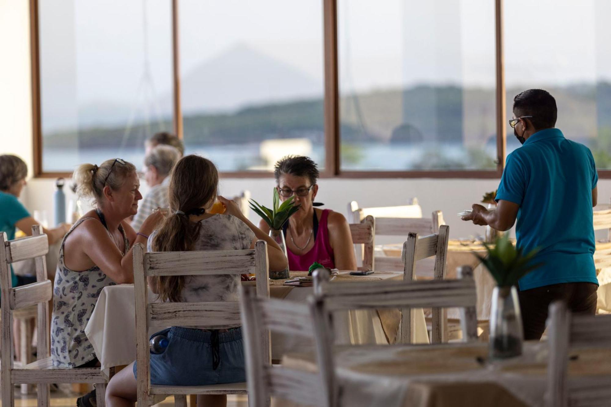 Galapagos Planet Hotel ปูแอร์โต บาเกริโซ โมเรโน ภายนอก รูปภาพ