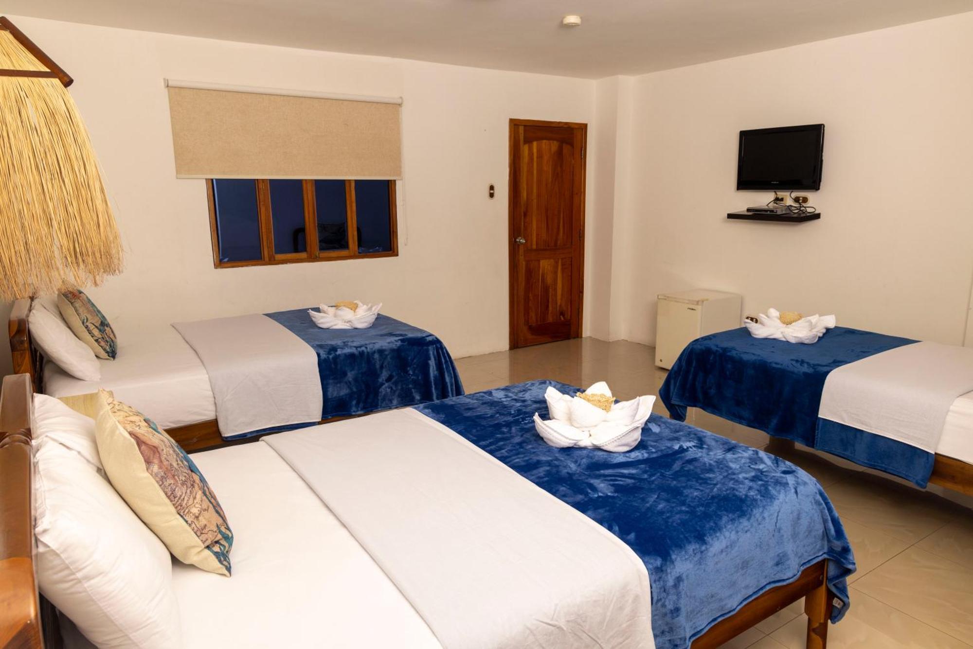 Galapagos Planet Hotel ปูแอร์โต บาเกริโซ โมเรโน ภายนอก รูปภาพ
